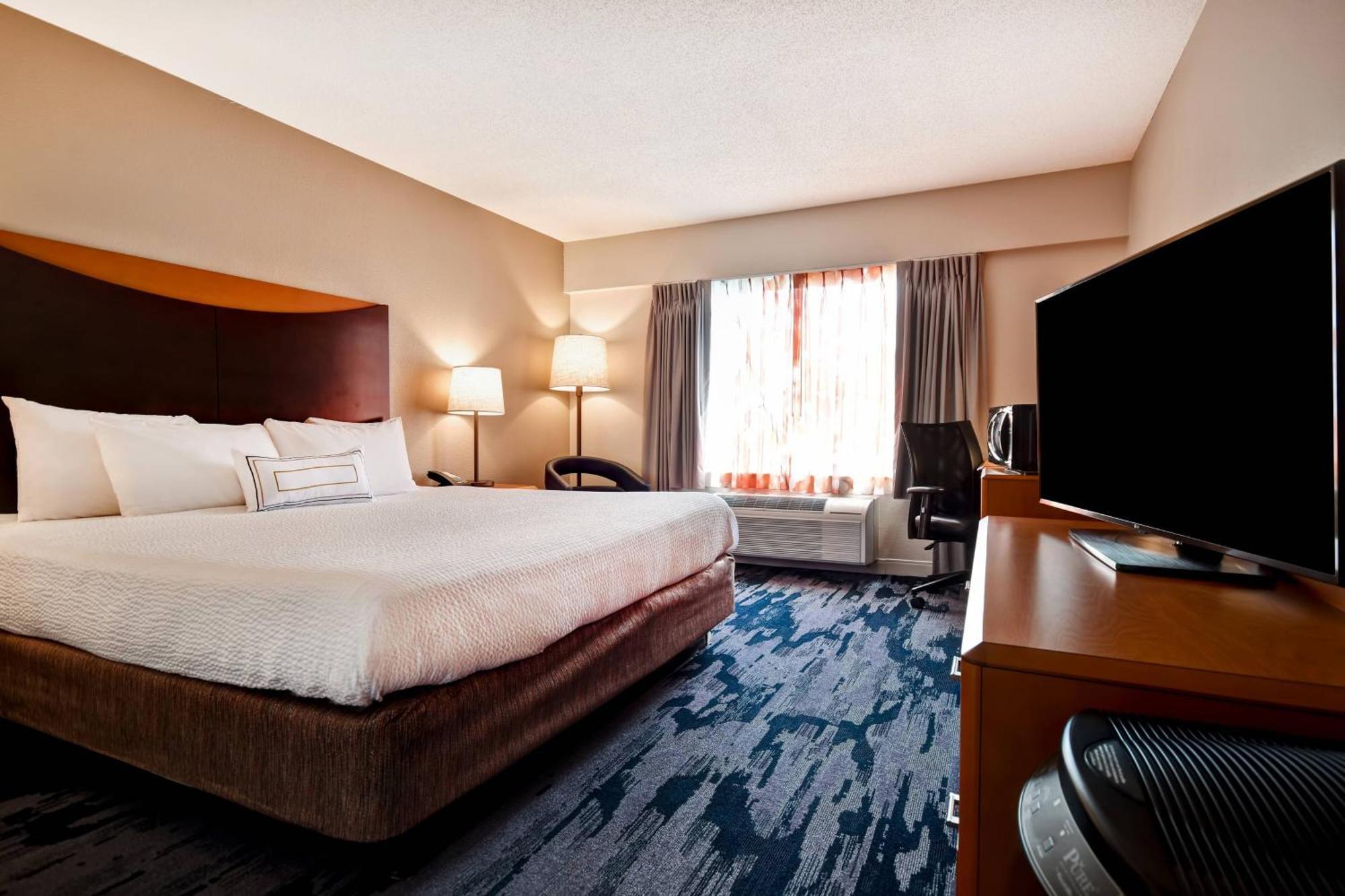 Fairfield Inn & Suites By Marriott Atlanta קנסואו מראה חיצוני תמונה