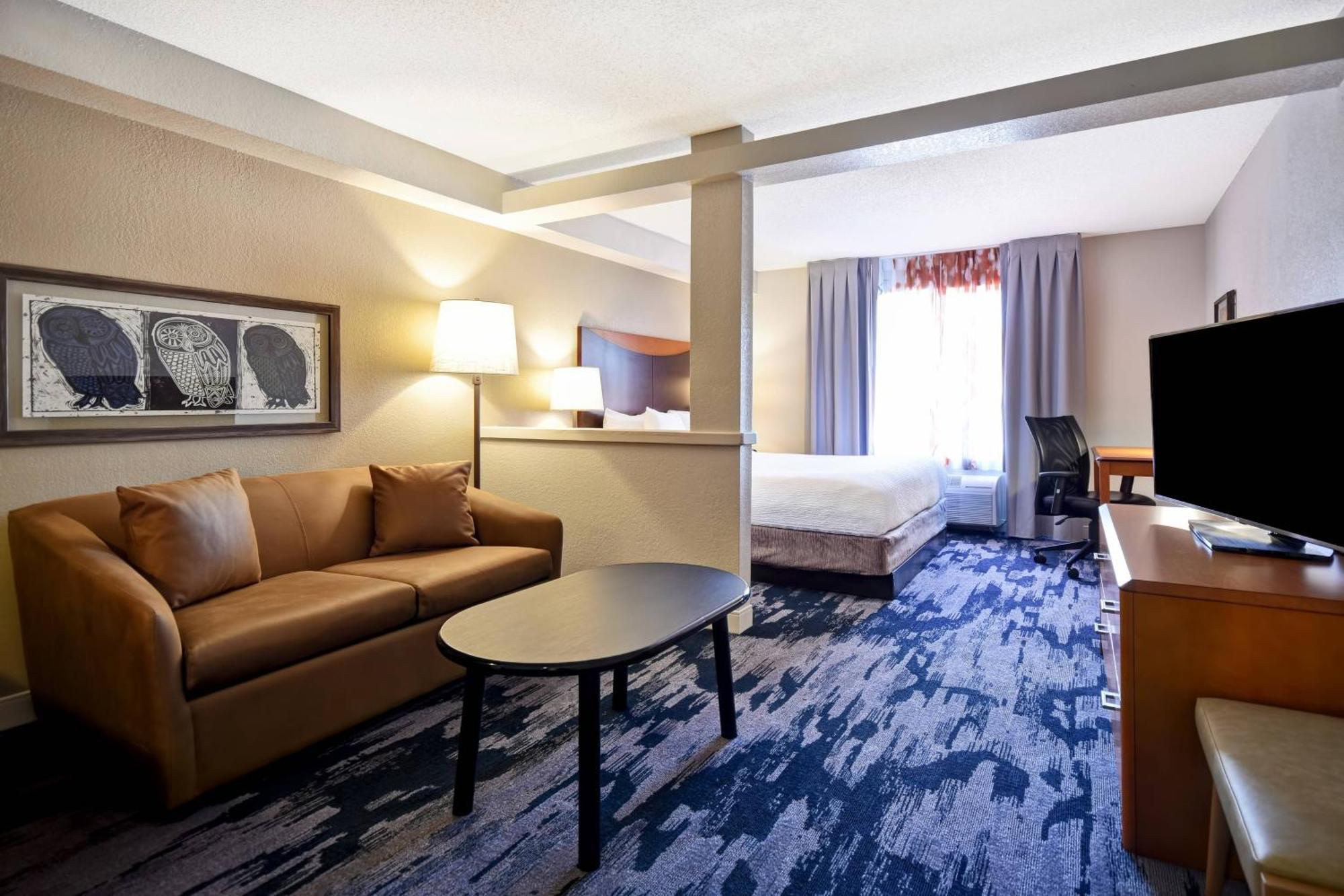 Fairfield Inn & Suites By Marriott Atlanta קנסואו מראה חיצוני תמונה